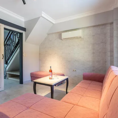 Melek Paradise Vila *